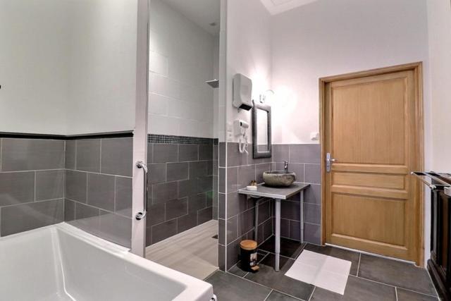 Les Appartements Fénelon Le Cateau-Cambresis Extérieur photo