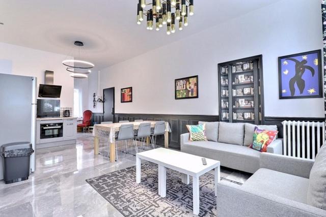 Les Appartements Fénelon Le Cateau-Cambresis Extérieur photo